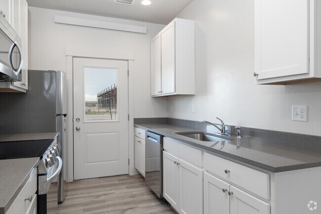 2 habitaciones, 2 baños - 1023 pies cuadrados - Cocina - Idaho Falls Canyon Land