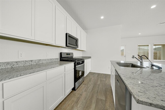 Foto del edificio - 4235 Bedwyn Bay Dr