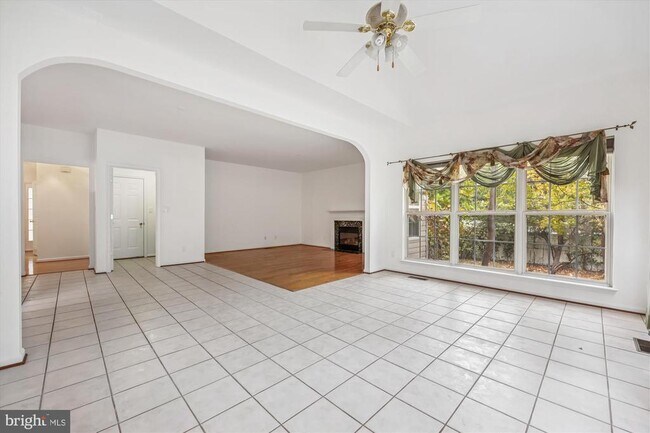 Foto del edificio - 18901 Festival Dr