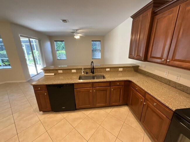 Building Photo - 12470 Rock Ridge Ln