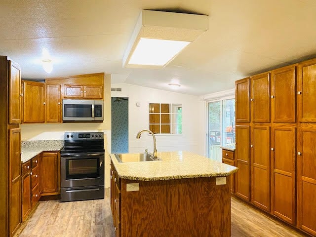 Building Photo - 120 Co Rd