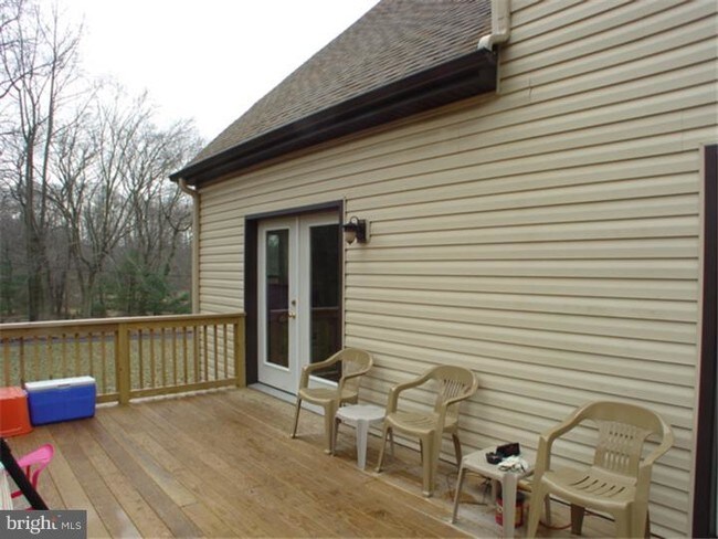 Building Photo - 125 Warwick Ct