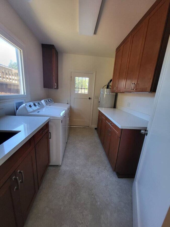 Foto del edificio - 1429 Thousand Oaks Blvd
