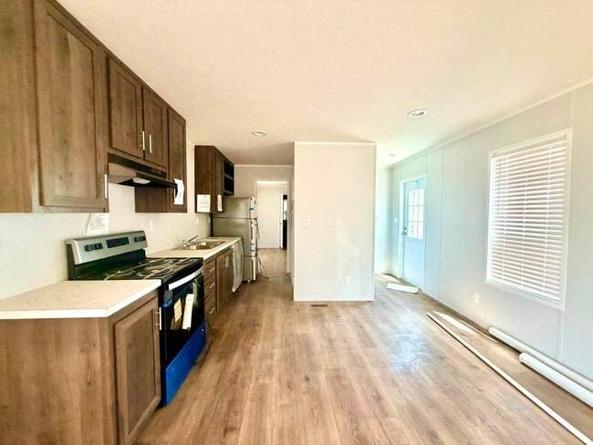 Building Photo - 3603 Cielo Dr