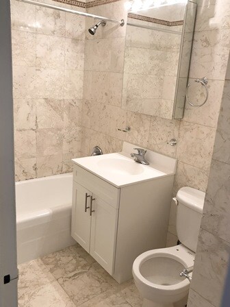 Foto principal - 145 4th Ave