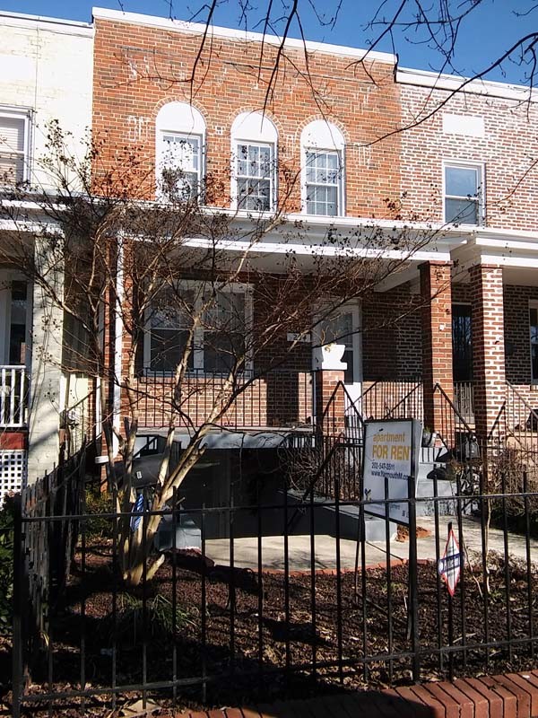 Primary Photo - 204 16th St SE