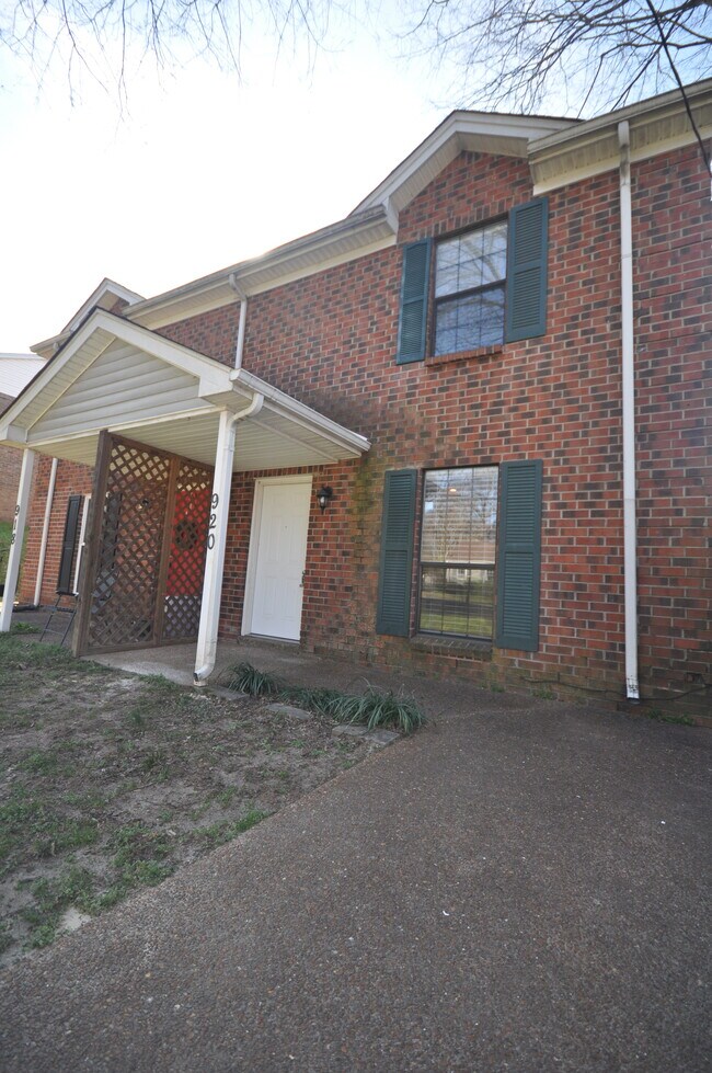 920 Emmett Avenue, Nashville, TN 37206 Townhome Rentals in Nashville
