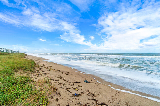 Foto del edificio - 2355 NE Ocean Blvd