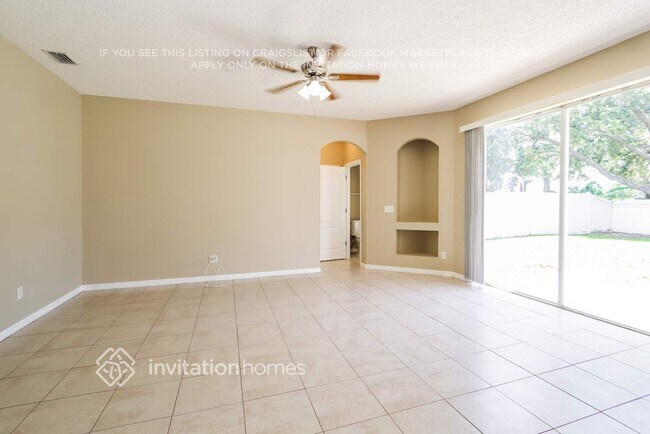 Foto del edificio - 11429 Village Brook Dr