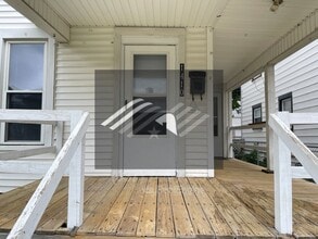 Building Photo - 1410 Phillips Ave