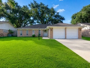 Building Photo - 913 W Galveston St