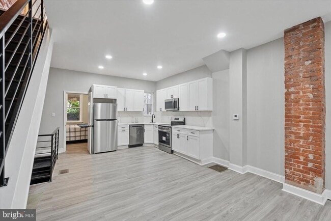 Foto del edificio - 1323 N 28th St