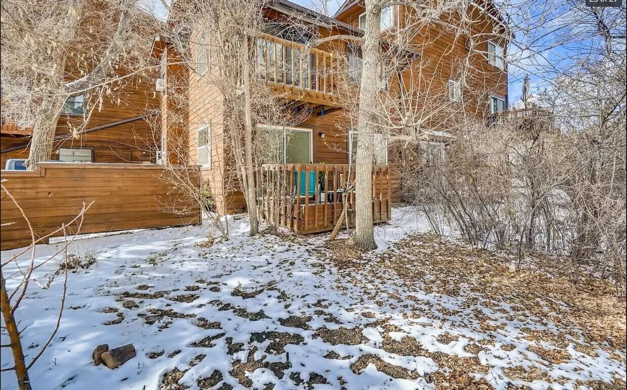 Foto principal - AMAZING LOCATION 1 Bed 1 Bath Condo Near D...