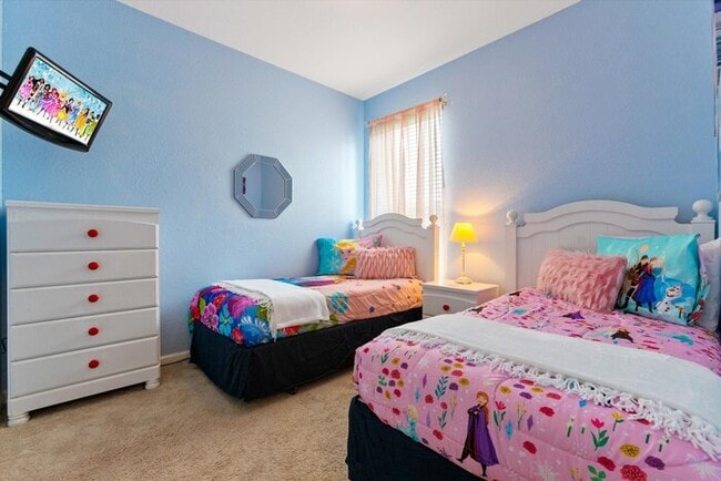 Building Photo - MNL2678