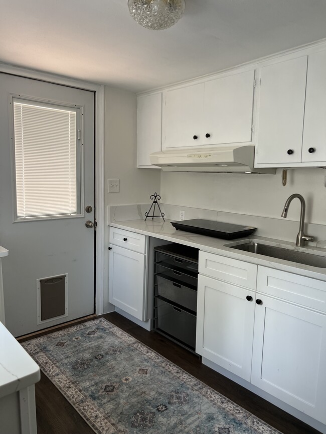 Foto del edificio - 1536 W Mulberry Ave