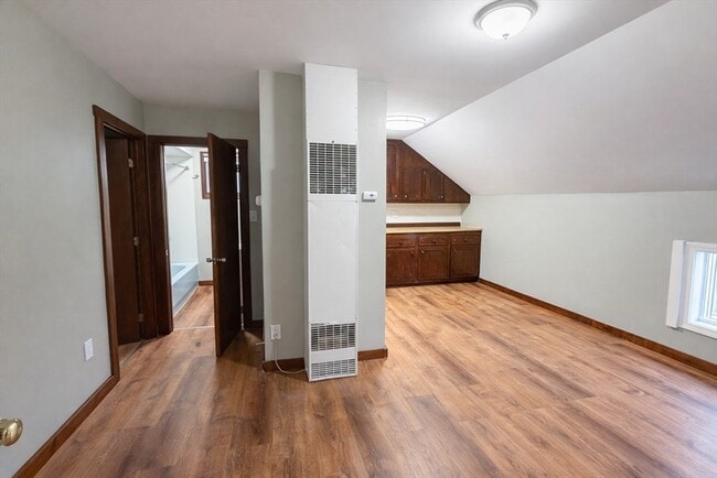 Foto del edificio - 47 Boutwell St