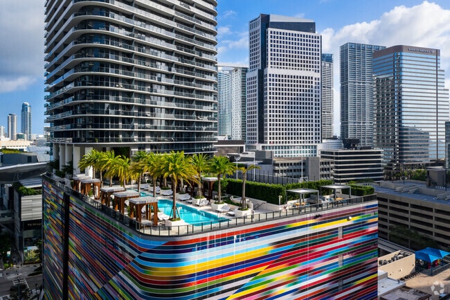Building Photo - Brickell Heights