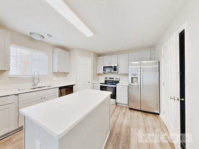 Building Photo - 3710 Shepway Loop