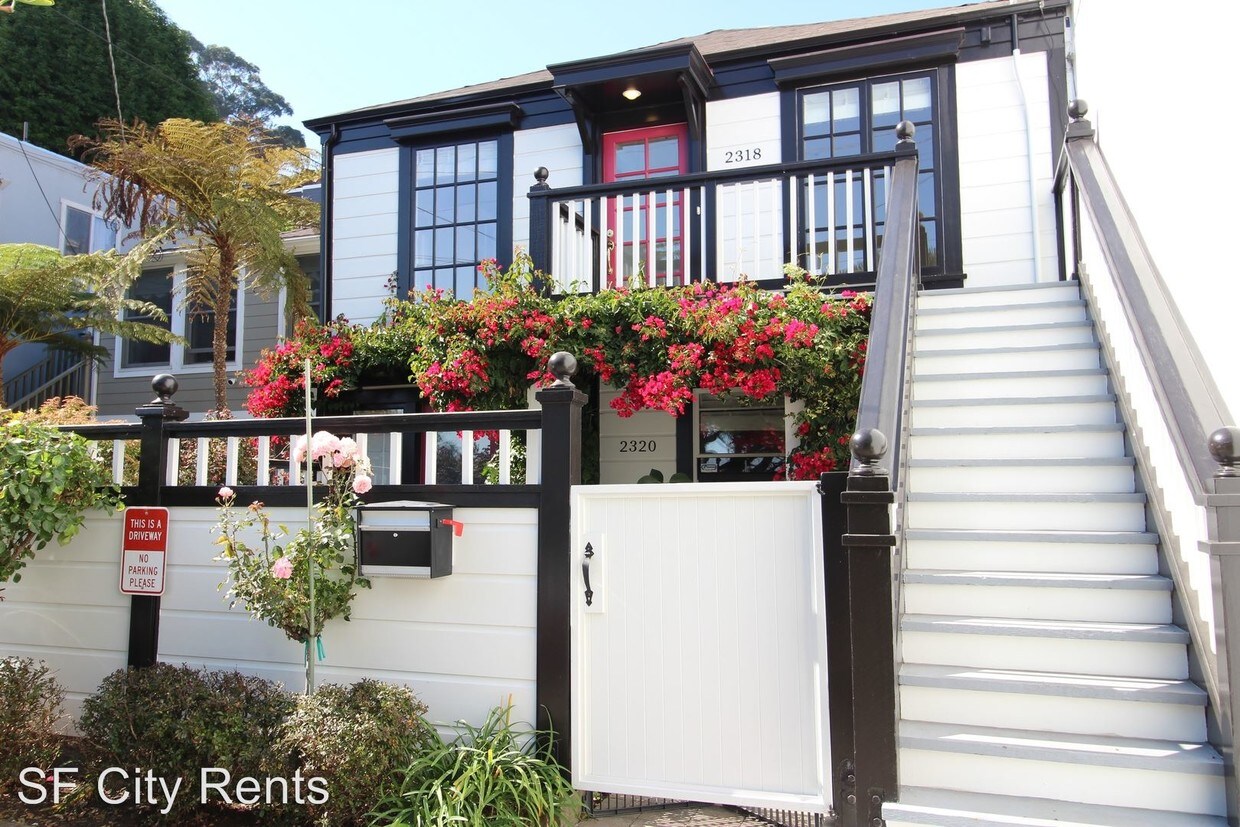 Foto principal - 2318 Castro St