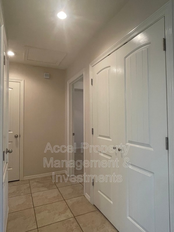 Foto del edificio - 415 W Pirul St