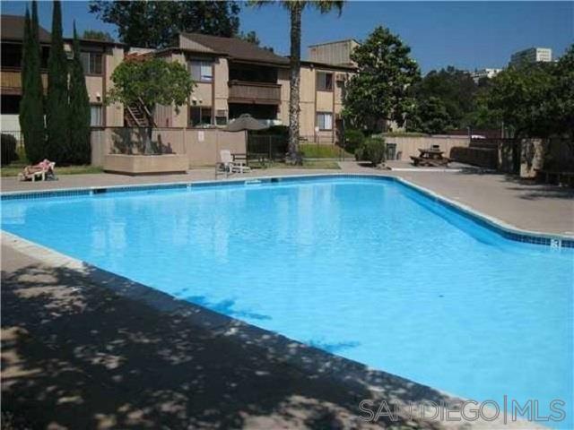 Foto del edificio - 5483 Adobe Falls Rd