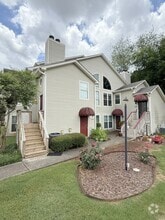 Building Photo - 1002 Stones Throw Dr NW