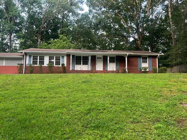Building Photo - 229 Wonewok Dr