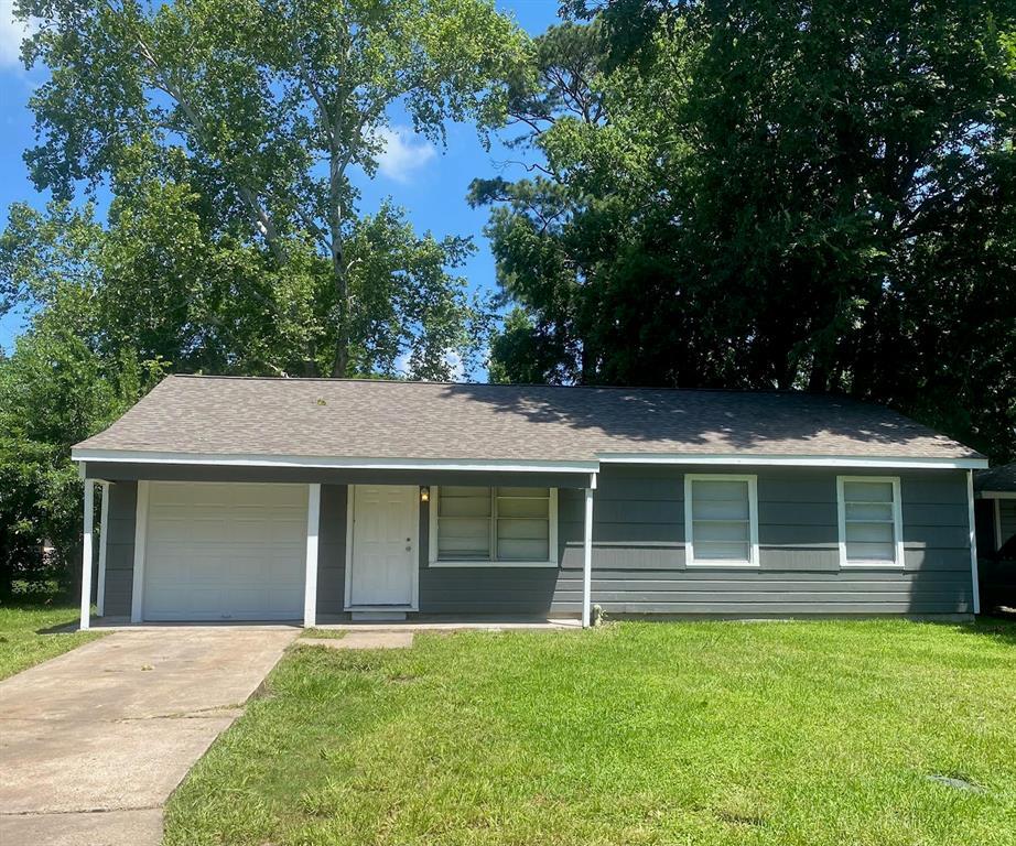 Foto principal - 7405 Sterlingshire St