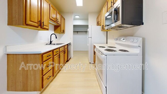 Foto del edificio - 215 E Arbor Ave