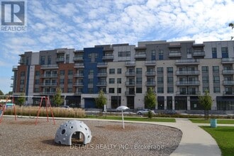 Building Photo - 1350 Hemlock Rd