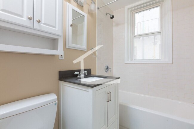 Foto del edificio - AMAZING 3 BED IN FENWAY!!!!