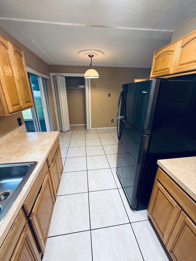 Building Photo - 3 BR / 1.5 BA HOME IN MELBOURNE