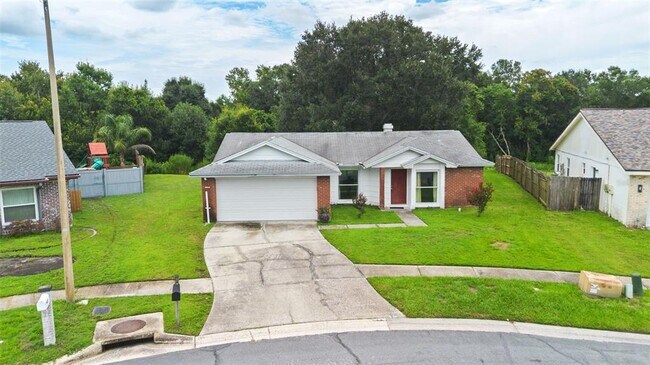 Building Photo - 629 Stillview Cir