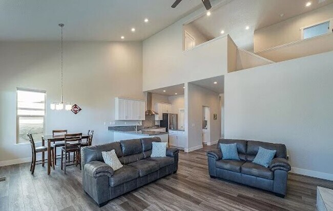 Building Photo - genoa lakes ranch home