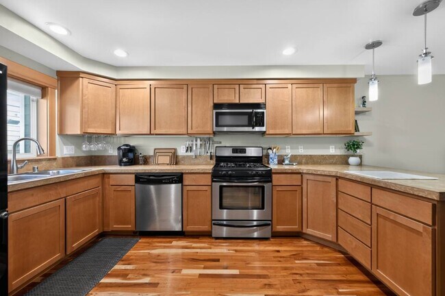 Foto del edificio - 9237 17th Ave SW
