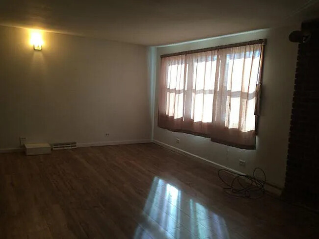 Living Room - 16 Lawrence Ave