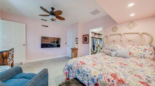 Building Photo - 5671 Longleaf Dr