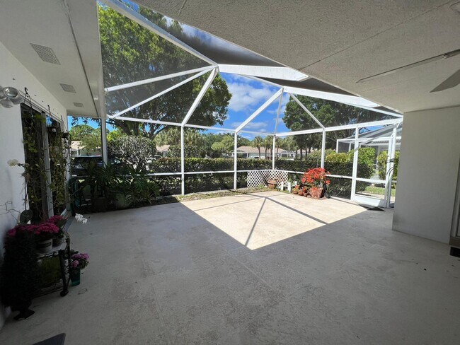 Building Photo - 11102 Myrtle Oak Ct