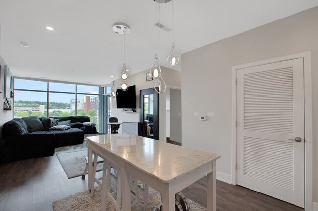 Photo - 145 Riverhaven Dr Townhome