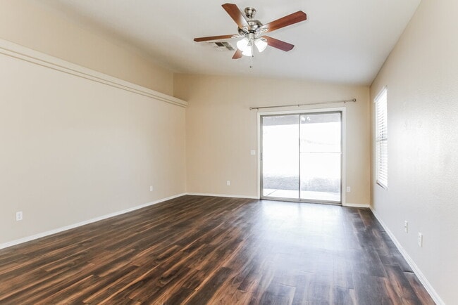 Building Photo - 12734 W Via Camille