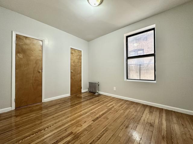 Foto del edificio - 3 bedroom in NEW YORK NY 10032