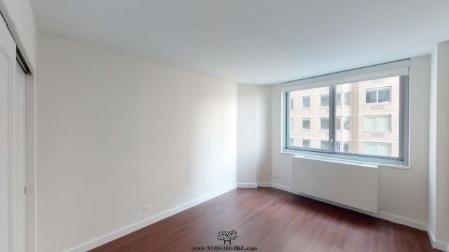 Foto del edificio - 3 bedroom in New York NY 10016