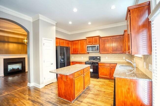 Foto del edificio - 4 Bedroom Townhome in Atlanta