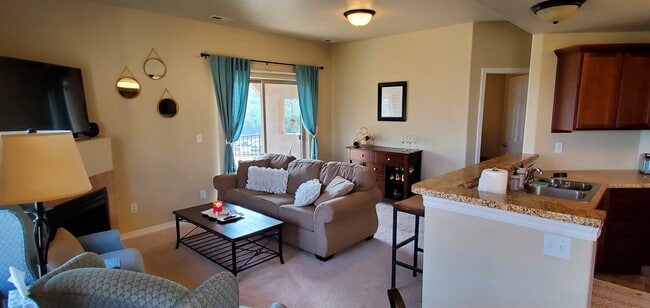 Building Photo - 1695 Little Bear Creek Pt