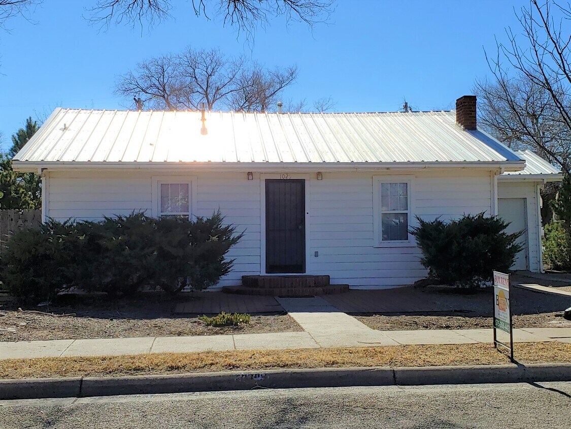 Foto principal - 1029 West 14th Street