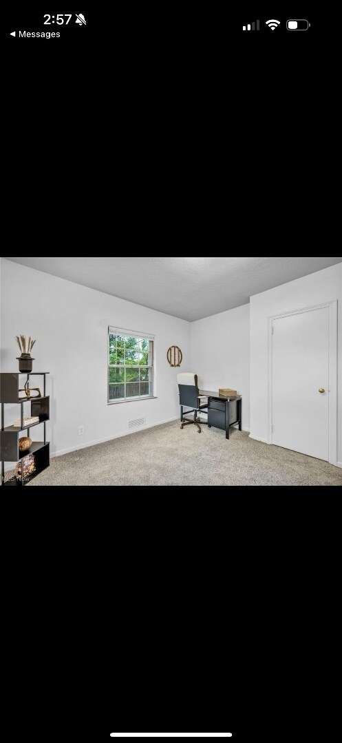 Building Photo - 15825 Van Aken Blvd