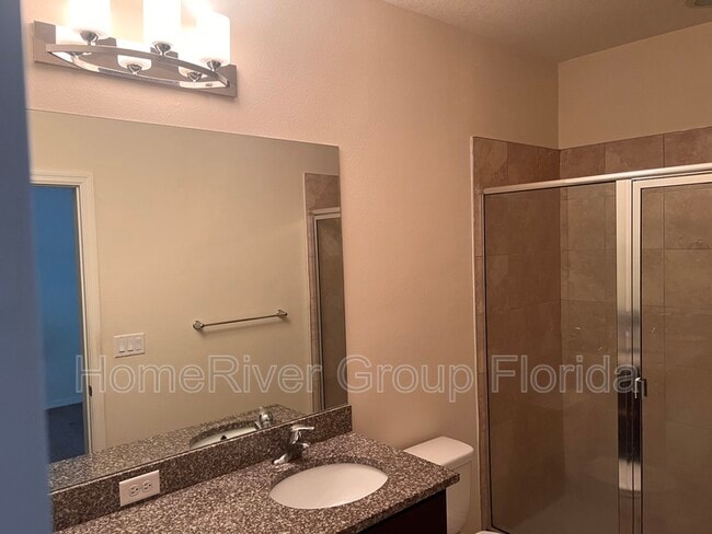 Building Photo - 9227 Bella Terraza Way