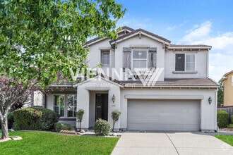 Building Photo - 6768 Maple Creek Dr