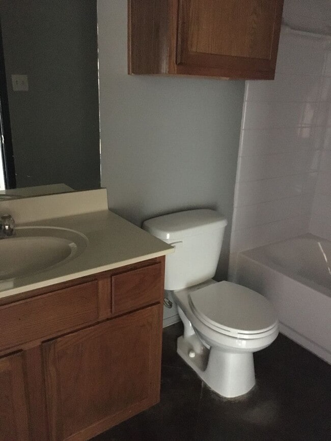 Building Photo - 6208 Temora Loop