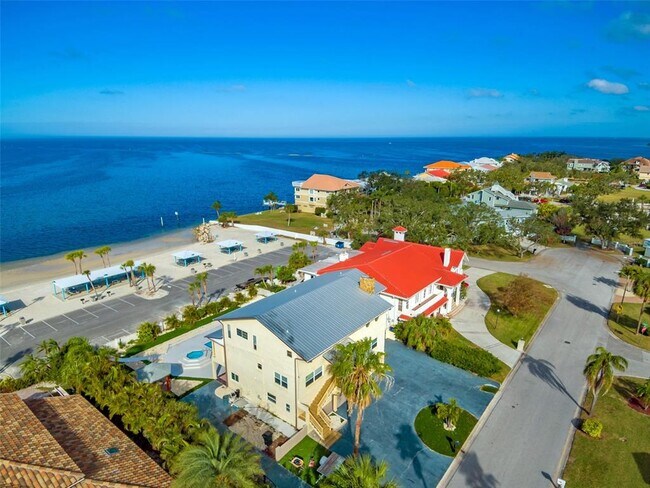 Foto del edificio - 5521 W Shr Dr